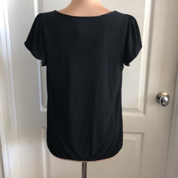 Six Degrees of Separation Black Top Blouse Pleated front Sz.M - Picture 5 of 8